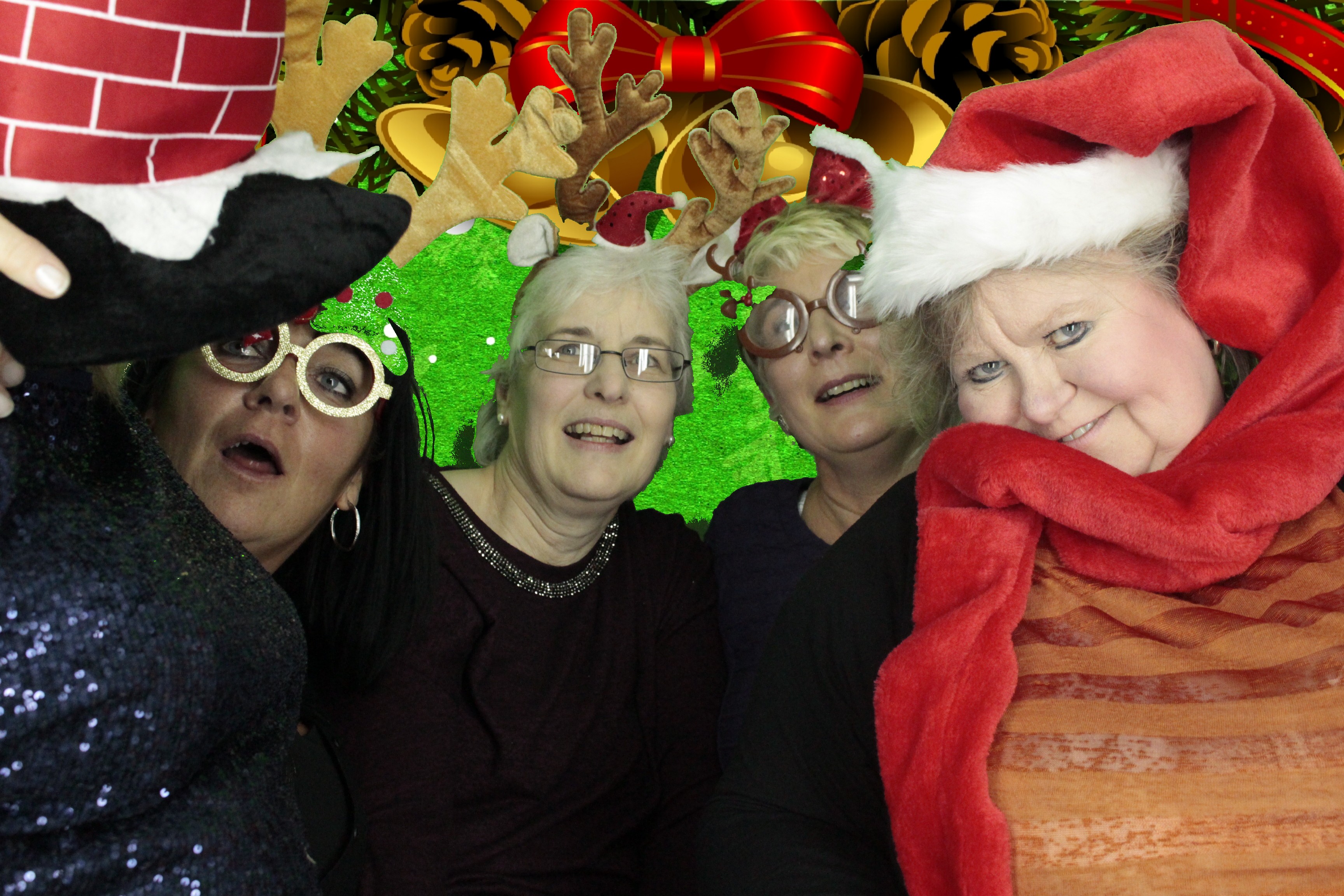 Waitrose Christmas Party 2019 | View more photos from the event at gallery.myphotoboothexperience.co.uk/u/MyPhotoBoothExperienceLtd/Waitrose-Christmas-Party-2019